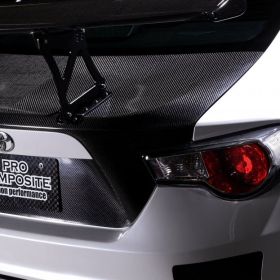 Pro Composite Hybrid Trunk